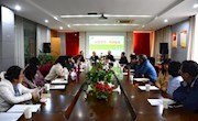 新桥中学和临湖一中研讨活动