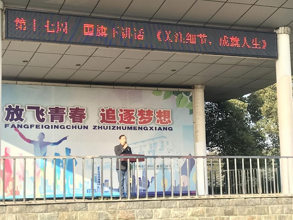 5c6d66a97f2a45d783eb11210b7770cb.jpg