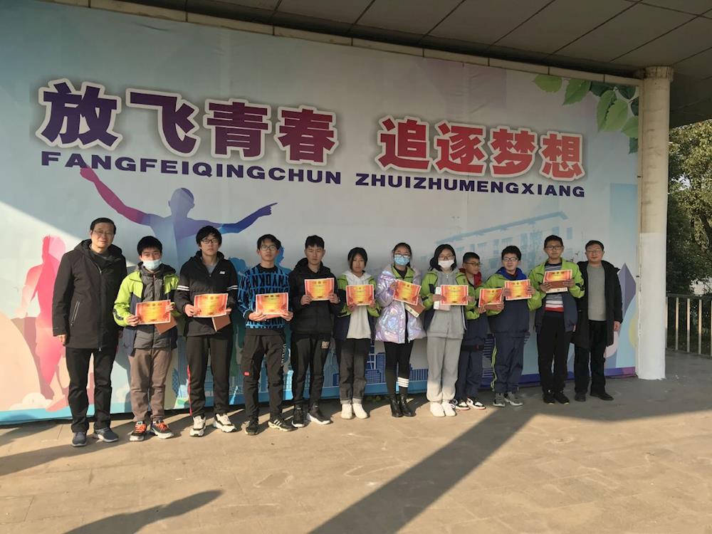 8ec2b44659ca4fc88c85dc27dbb13e53.jpg