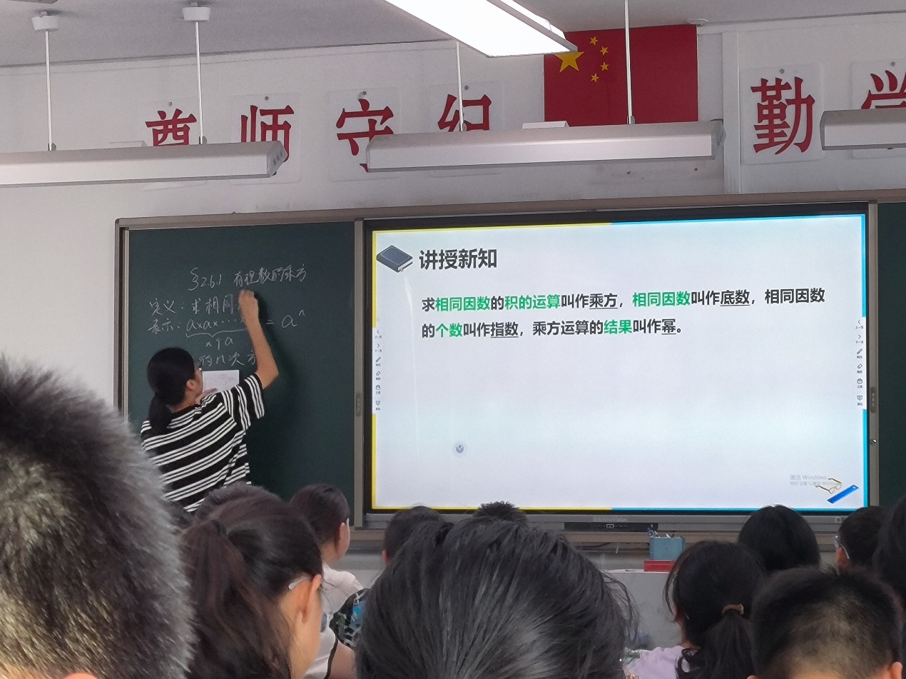 f87dc727720d40a4b2974c47b4311dc5.jpg