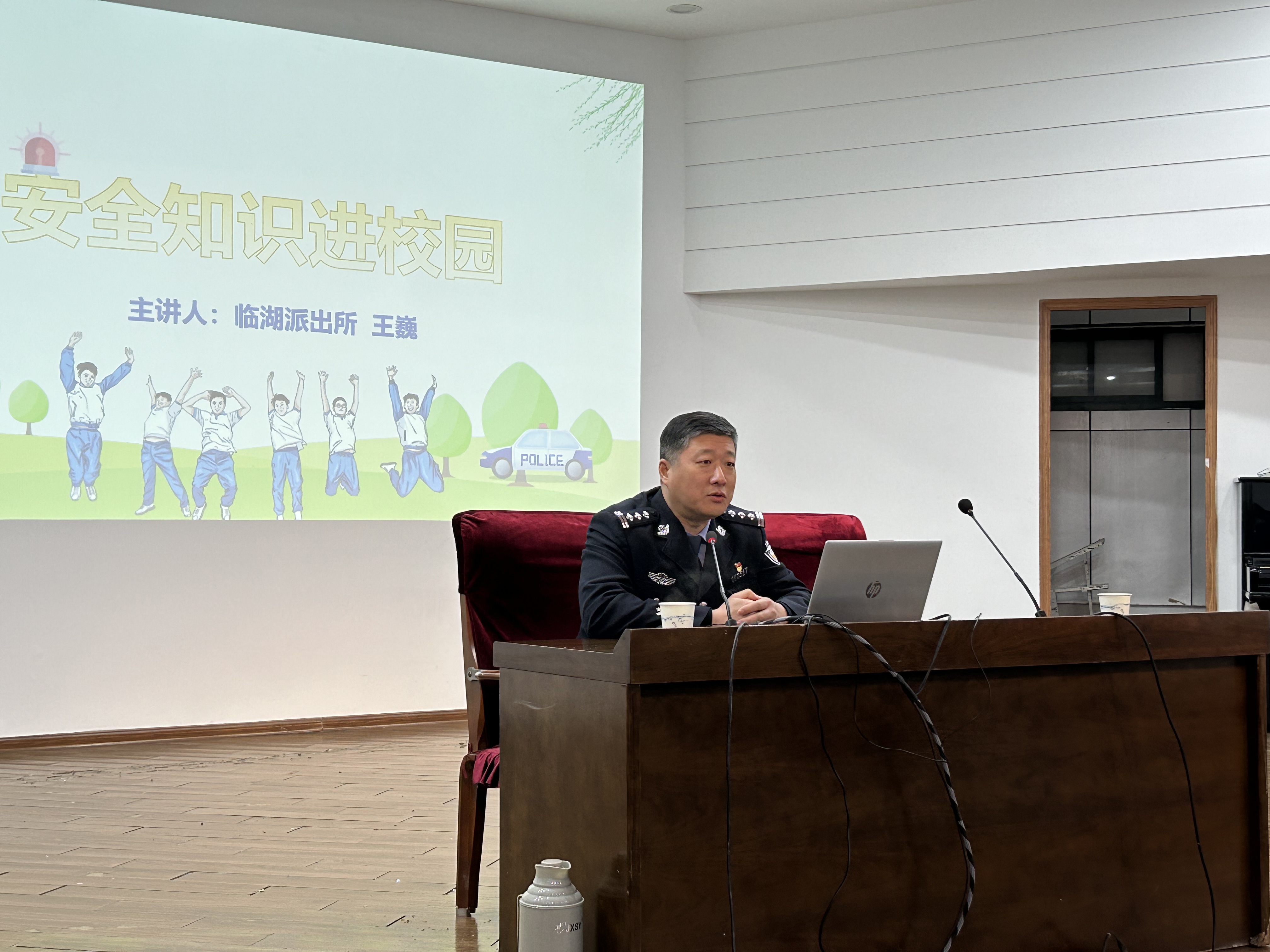 图1